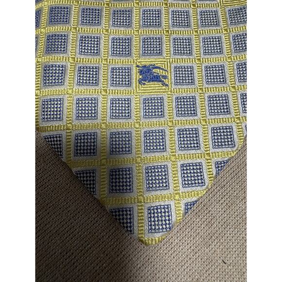 Burberry Tie Mens One Size Yellow Blue Check Equestrian Knight Silk Italy - Picture 3 of 11